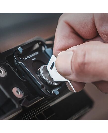 Высокоскоростной картридер CreateMate CFexpress CFE-B/SD (PGYTECH P-GM-167 / P-GM-169), Тип: CFE-B/SD, Цвет: Чёрный, изображение 9