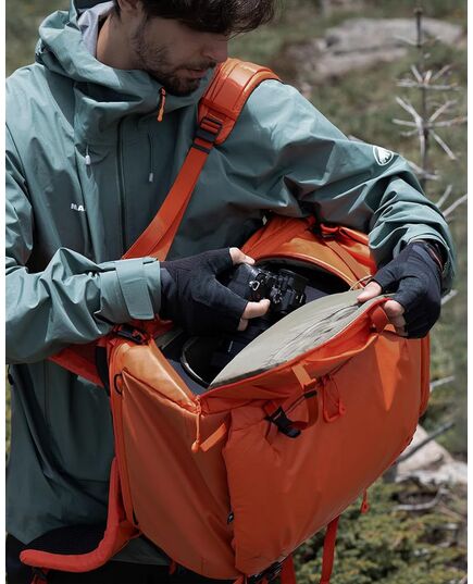 Рюкзак OnePro Flex 30/40/50 литров + сумка-вставка (PGYTECH), Версия: 40 л, Комплектация: Рюкзак + сумка (M), Цвет: Оранжевый, изображение 3